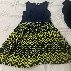 Women’s Xhilaration blue and yellow dress